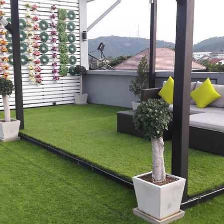 Moment House Hua Hin Hostel Bagian luar foto