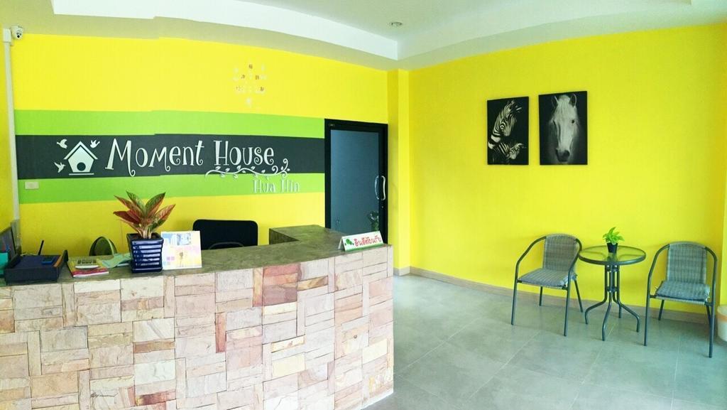 Moment House Hua Hin Hostel Bagian luar foto
