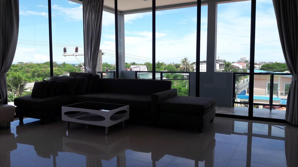 Moment House Hua Hin Hostel Bagian luar foto