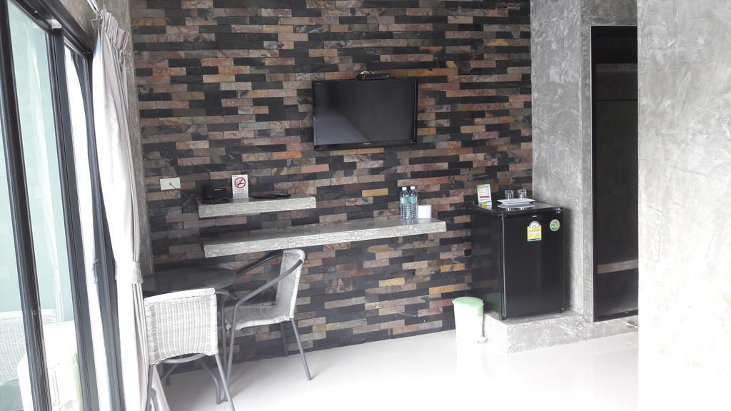 Moment House Hua Hin Hostel Bagian luar foto