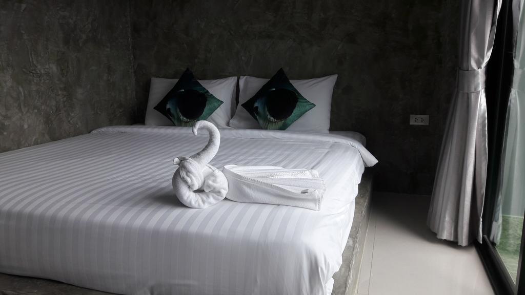 Moment House Hua Hin Hostel Bagian luar foto