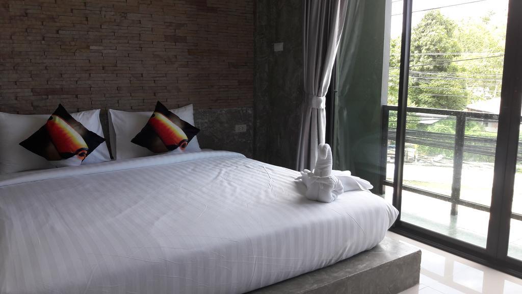 Moment House Hua Hin Hostel Bagian luar foto